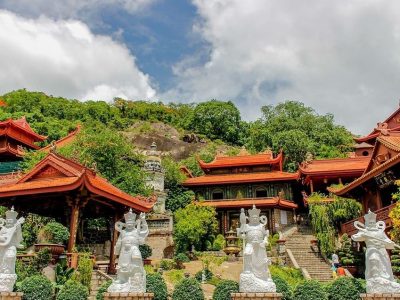 chua-hang-phuoc-dien-tu-chau-d-9395-6396-1629703811