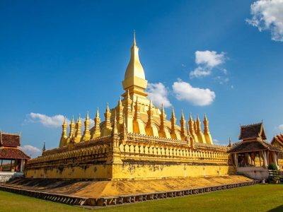 du-lich-lao-kham-pha-pha-that-luang1